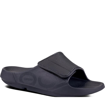 Unisex Oofos Ooahh Sport Flex Slide in Matte Black. Sku: 1550MATBLK