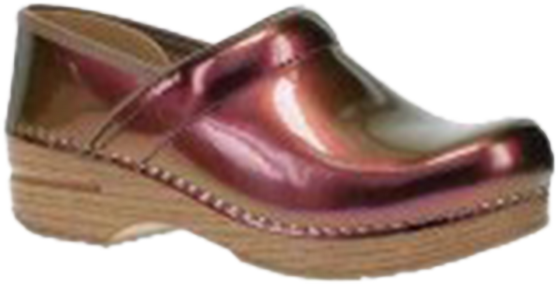 Quarter turn view Women&